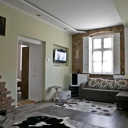 Gyulai 200 Eves Apartament